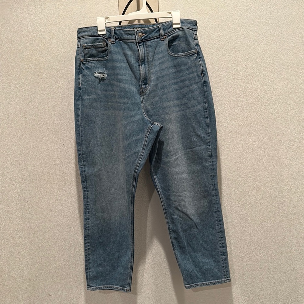 Mom Jean